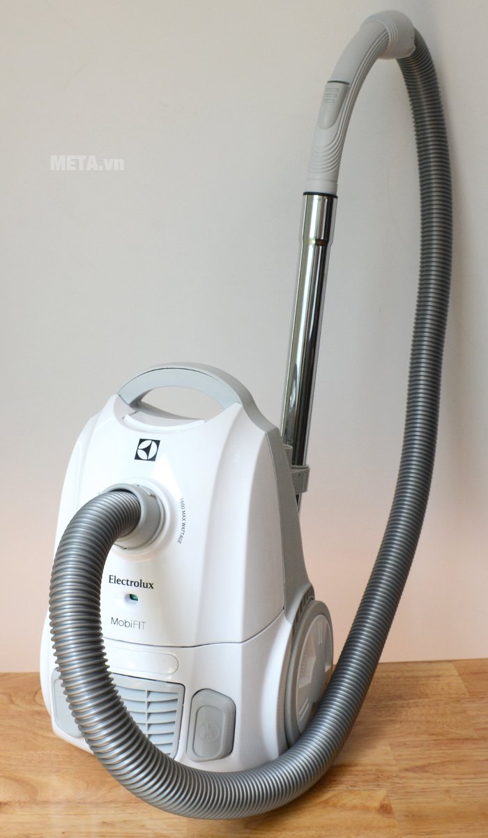 Máy hút bụi có tay cầm Electrolux Z2405 có chất liệu cao cấp 