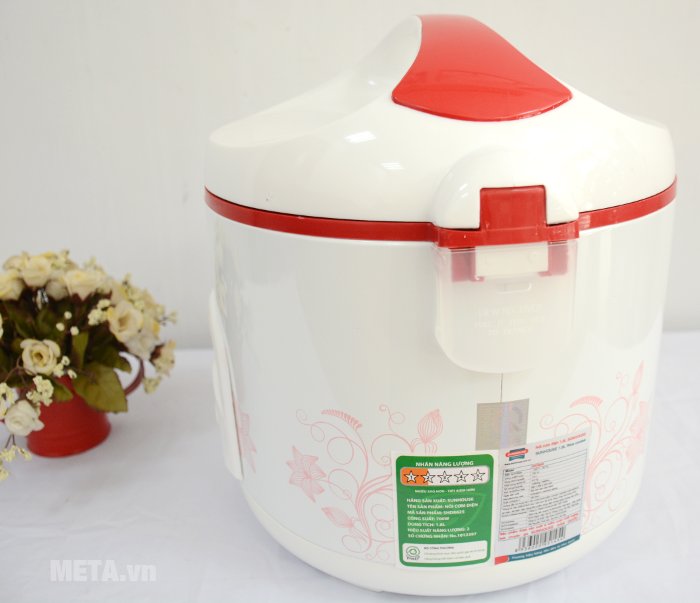 Nồi cơm điện 1,8 lít Sunhouse SHD8625 với khay để nước cặn 
