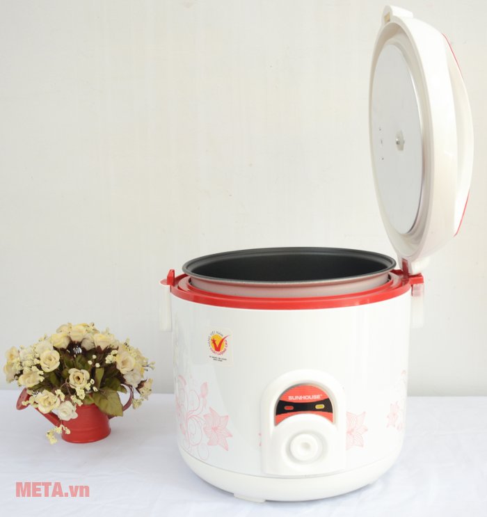 Nồi cơm điện 1,8 lít Sunhouse SHD8625 thiết kế nắp liền 