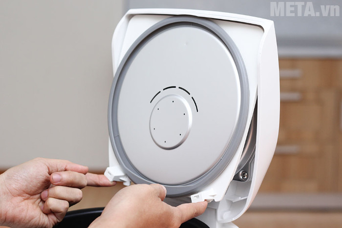 Vùng nồi có thể dễ dàng tháo rời để vệ sinh