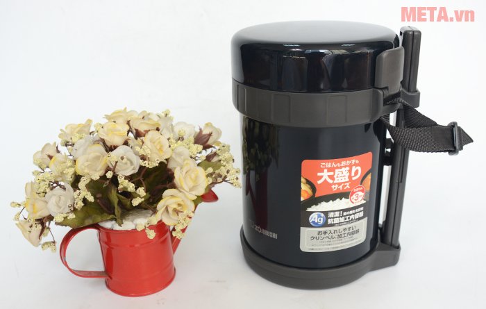 Cặp lồng cơm giữ nhiệt Zojirushi SL-GG18 không chứa chất BPA nên an toàn cho người sử dụng.