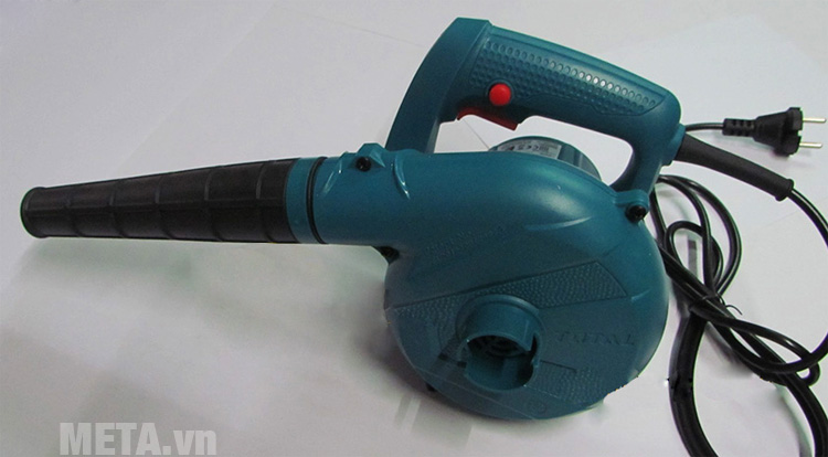 Máy thổi bụi Total TB2066 hoạt động với công suất 600W 