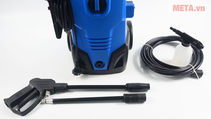 Máy phun xịt rửa cao áp New Kachi ABW với các phụ kiện đi kèm Máy phun xịt rửa cao áp New Kachi ABW với các phụ kiện đi kèm