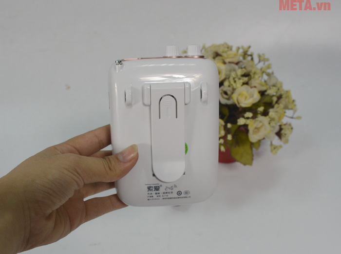 Máy trợ giảng MEGA S718 có tay gài tiện lợi