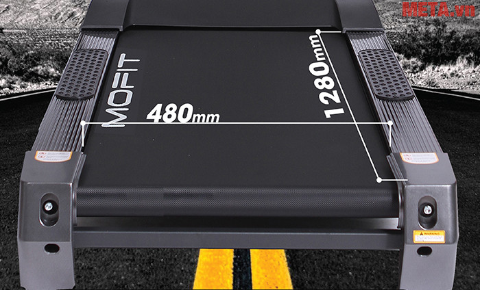 Máy chạy bộ điện cao cấp Mofit SP620 có kích thước thảm chạy rộng, an toàn khi luyện tập Máy chạy bộ điện cao cấp Mofit SP620 có kích thước thảm chạy rộng, an toàn khi luyện tập