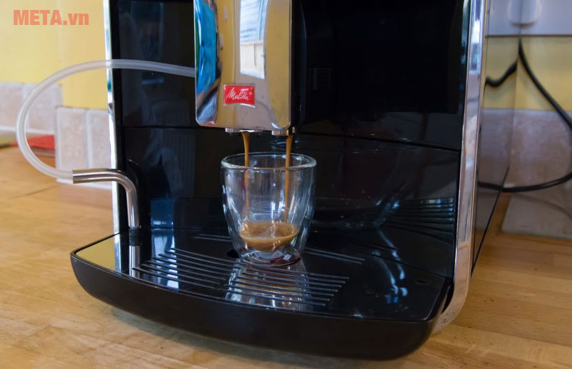 Máy pha cà phê Melitta Caffeo Barista TS dễ sử dụng 