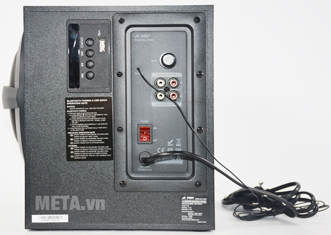 Loa siêu trầm tích hợp cổng cắm và cổng kết nối