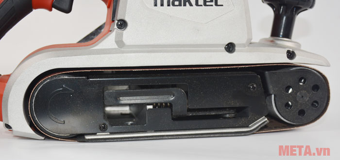 Máy chà nhám băng Maktec MT941 kèm giấy nhám
