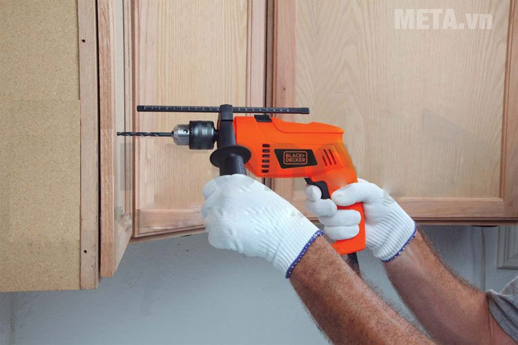 Máy khoan động lực Black & Decker HD555KMPR có đường kính mũi khoan 13mmMáy khoan động lực Black & Decker HD555KMPR có đường kính mũi khoan 13mm
