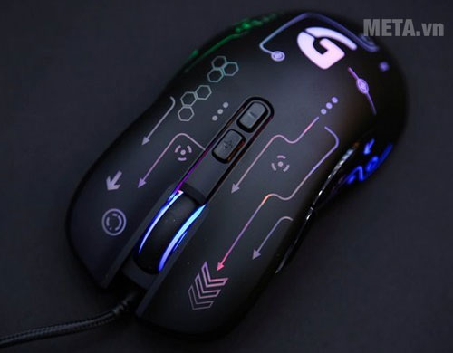 Chuột game Fuhlen G90s được thiết kế với từng nét sắc sảo
