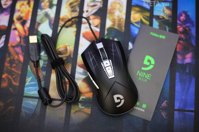 Fuhlen G93s RGB đi kèm sách hướng dẫn sử dụng