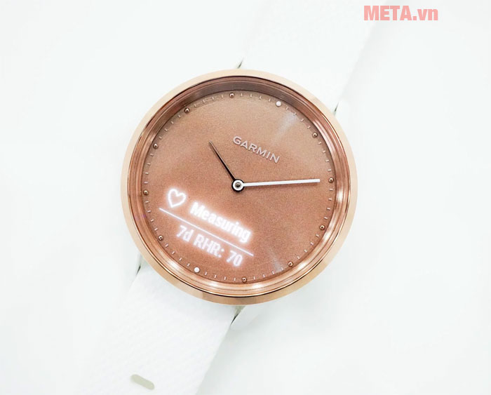 Dây đeo của đồng hồ phù hợp với kích thước vòng tay cả nam và nữ