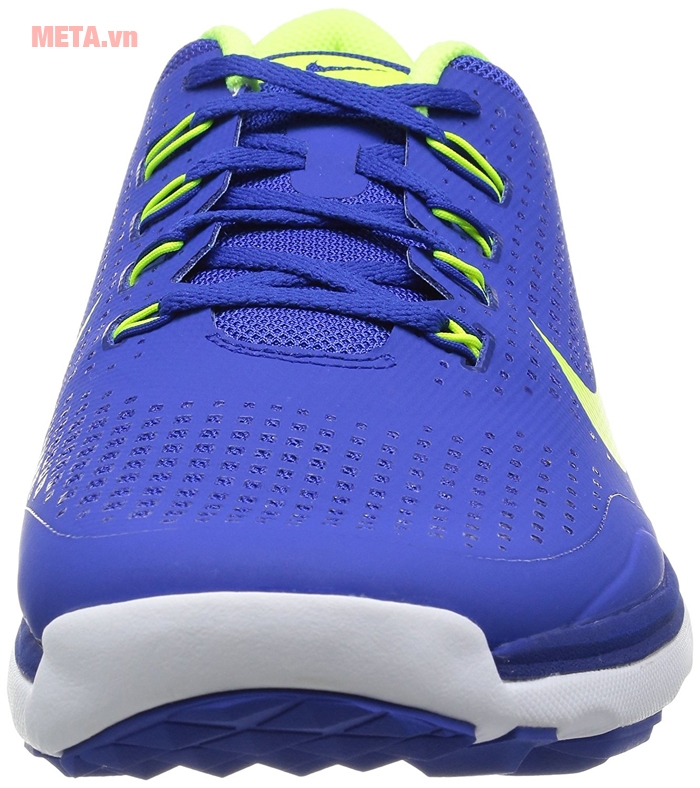 Mũi giày ôm chân, tạo sự thoải mái cho ngày dài năng động