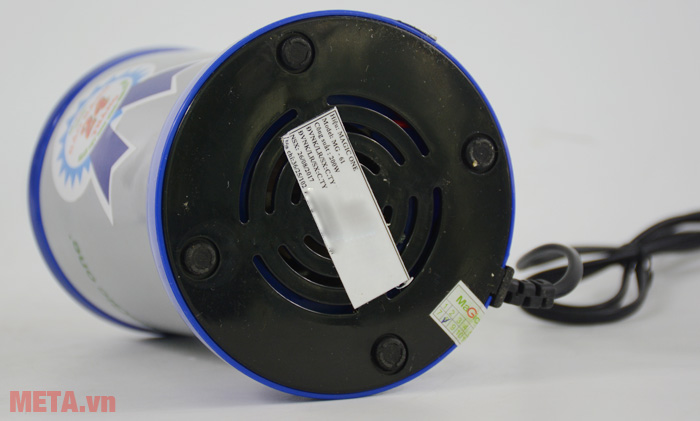 Máy xay ép đa năng Magic One MG61 có 4 chân đế