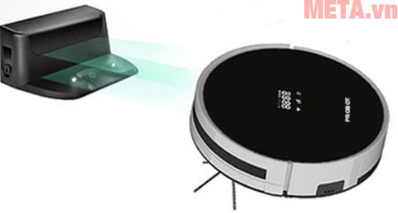 Robot có chế độ tự động quay lại vị trí sạc khi đã sắp hết pin