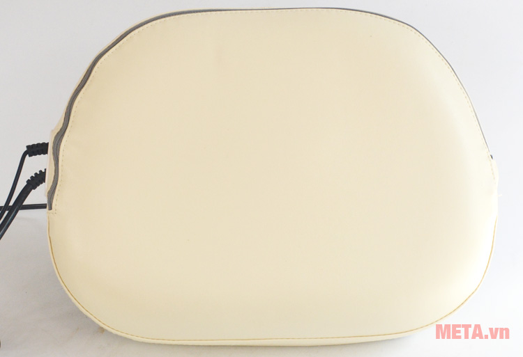 Đệm massage xoa bóp Max-632 được làm từ chất liệu da cao cấp Đệm massage xoa bóp Max-632 được làm từ chất liệu da cao cấp