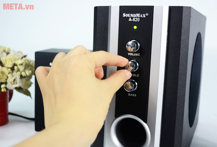 Núm vặn điều chỉnh âm lượng của loa vi tính SoundMax A820 2.1