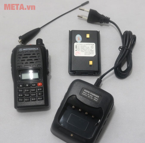Máy bộ đàm cầm tay 