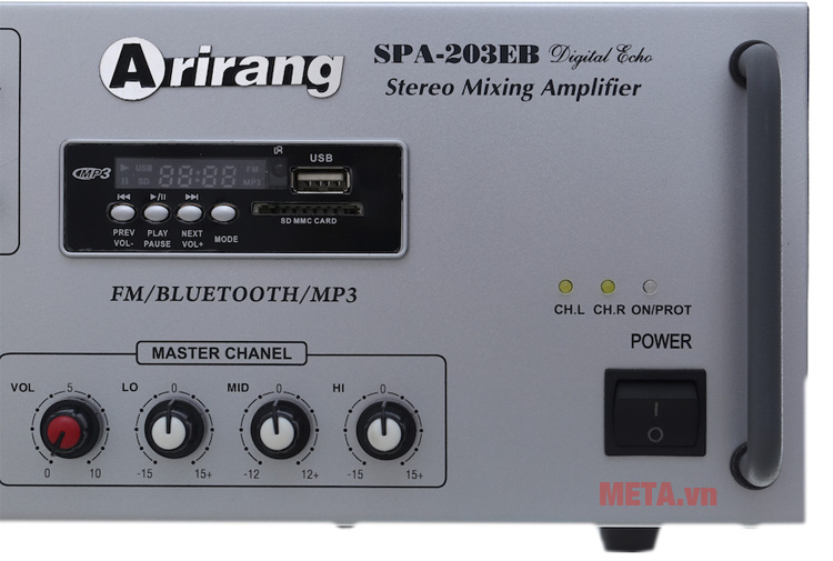 Khe cắm USB và thẻ nhớ đem đến nhiều lựa chọn nghe nhạc 