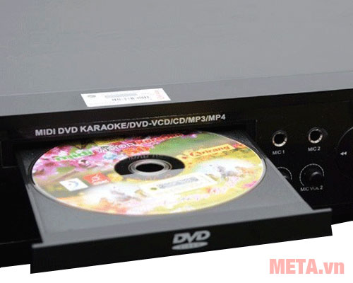 Đĩa vào đầu đĩa DVD 