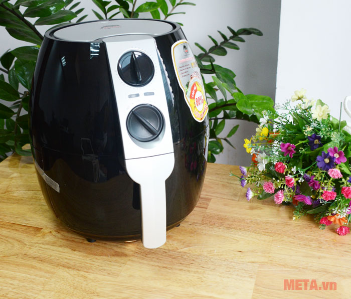 Nồi chiên nướng chân không Iruka I-58 màu đen 
