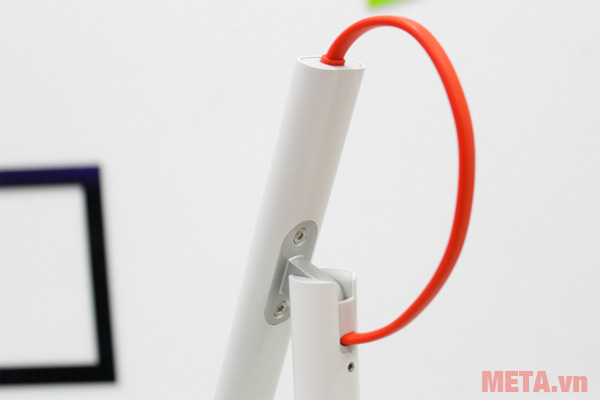 Xiaomi - MUE4052HKn có thể gấp gọn sau khi sử dụng