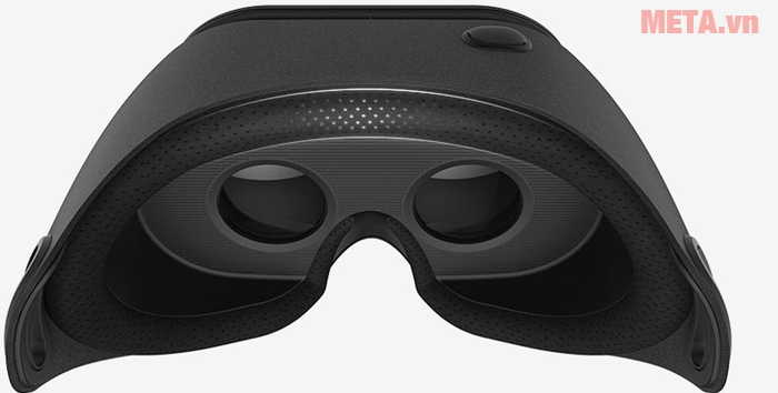 Kính thực tế ảo