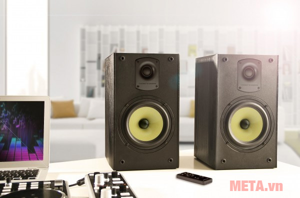 Loa Thonet & Vander KUGEL có tổng công suất 140W