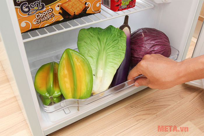 Ngăn đựng rau quả sức chứa lớn