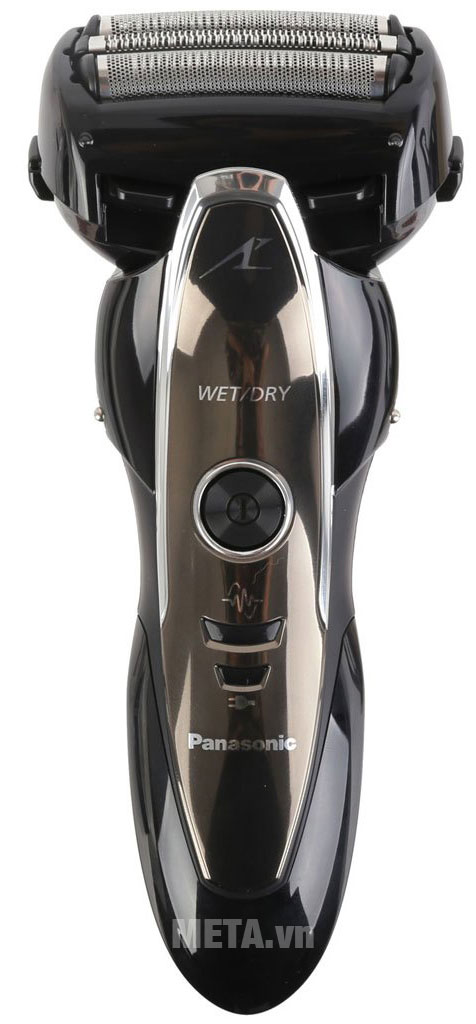 Lưỡi dao kép thiết kế ôm vòm, dễ dàng tiếp cận đến vùng cần cạo Máy cạo râu