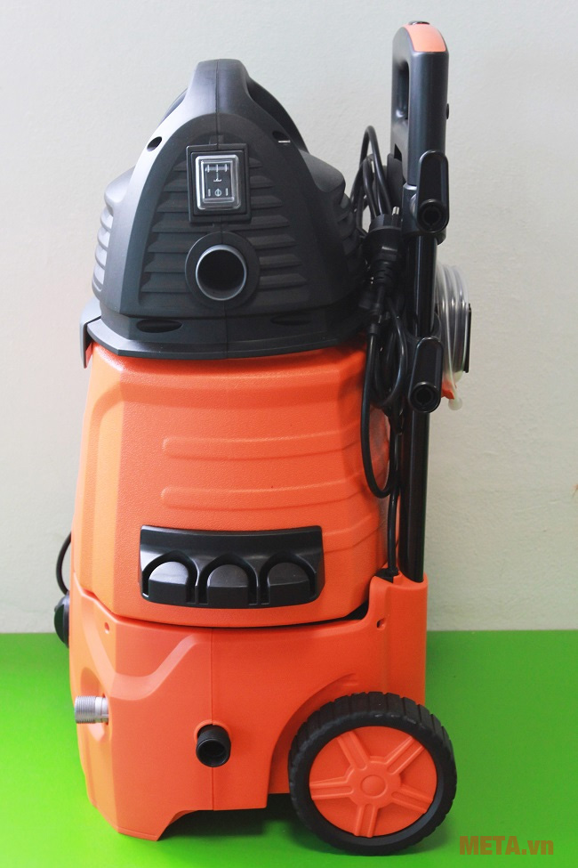 Các bánh xe giúp bạn di chuyển máy dễ dàng Các bánh xe giúp bạn di chuyển máy dễ dàng