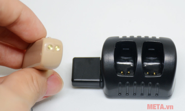 Điểm sạc pin của máy trợ thính
