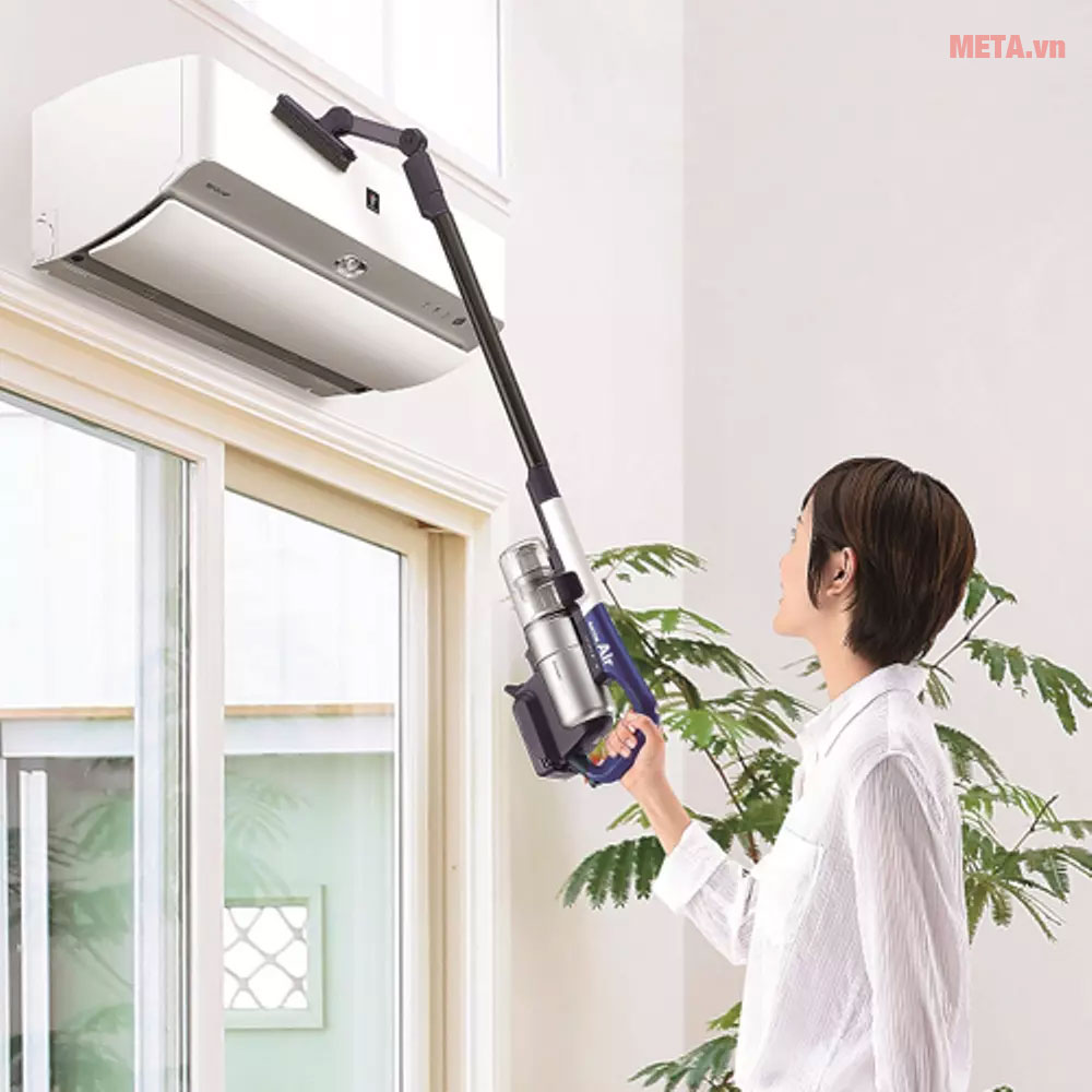Sử dụng máy hút bụi 