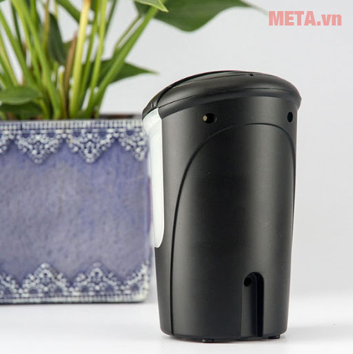 Mặt sau của máy 