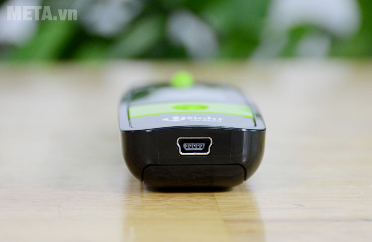 Khe cắm que thử máu của máy đo đường huyết Khe cắm que thử máu của máy đo đường huyết