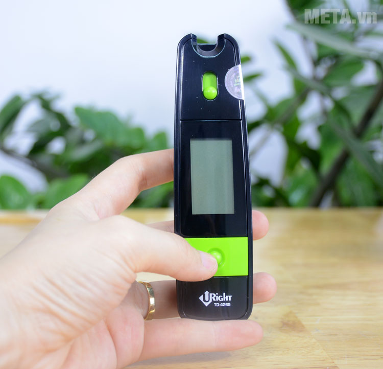 Máy đo đường huyết Uright TD4265 có thiết kế nhỏ gọn, dễ dàng mang theo Máy đo đường huyết Uright TD4265 có thiết kế nhỏ gọn, dễ dàng mang theo