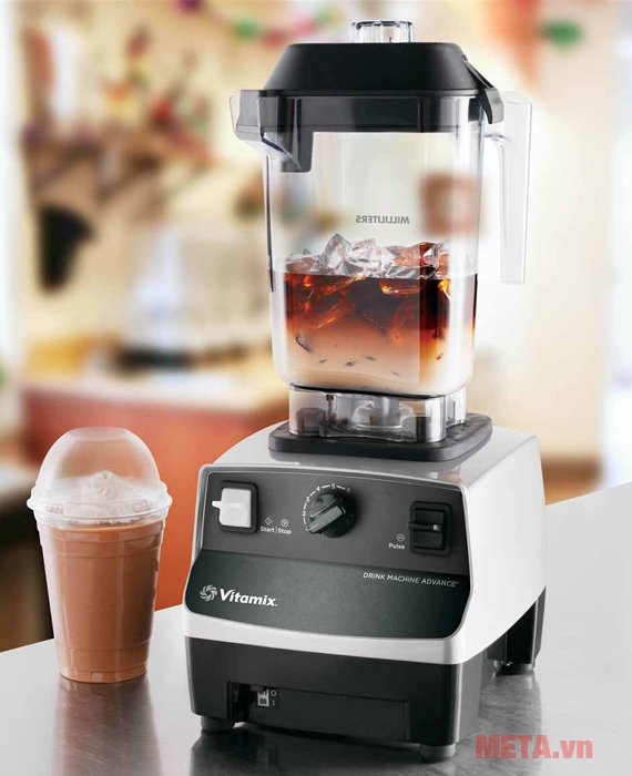 Máy xay sinh tố Vitamix Drink Machine Advanced có thiết kế hiện đại