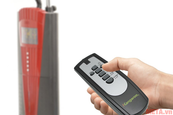 Kangaroo HYB-54 được đi kèm điều khiển từ xa