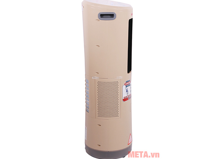 Quạt được thiết kế với 3 mặt lấy gió