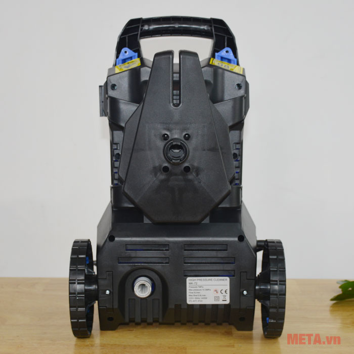 Mặt sau của máy rửa xe Mặt sau của máy rửa xe