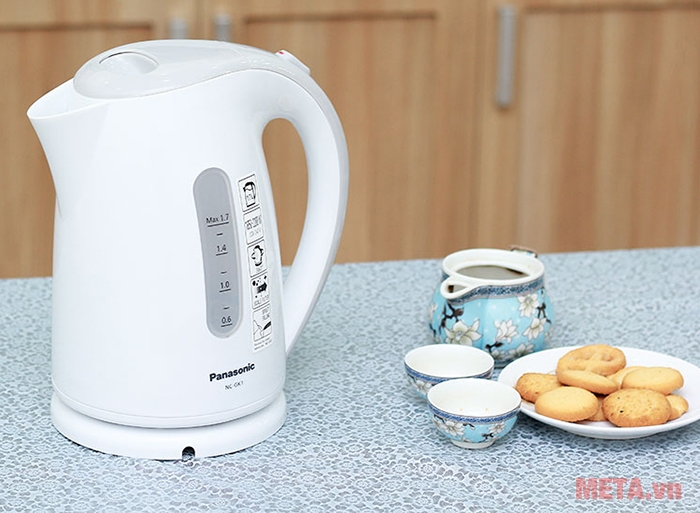 Ấm siêu tốc Panasonic PAAD-NC-GK1WRA - 1.7 lít thiết kế tiện lợi
