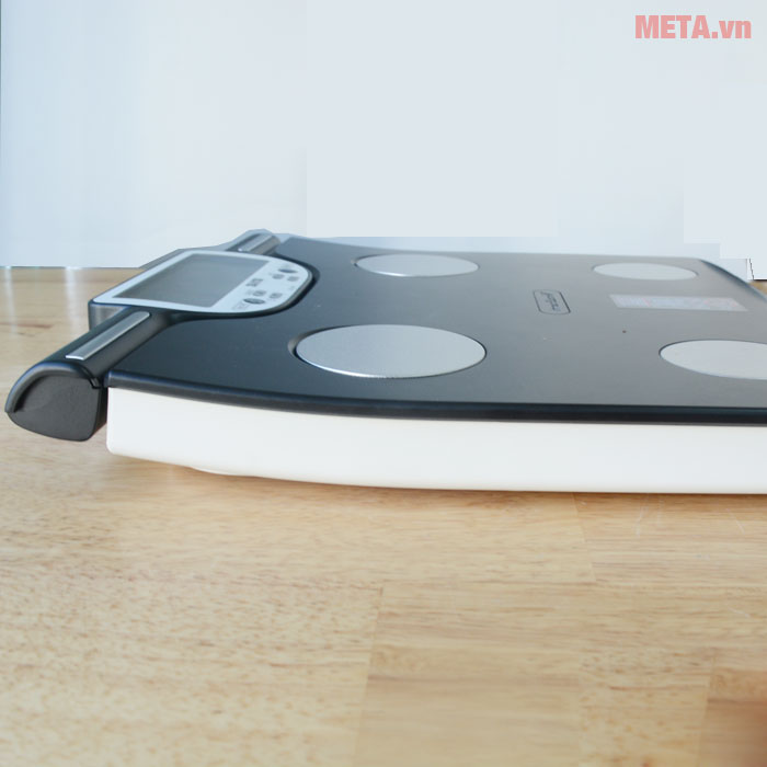 Mặt bên của cân sức khỏe  Mặt bên của cân sức khỏe
