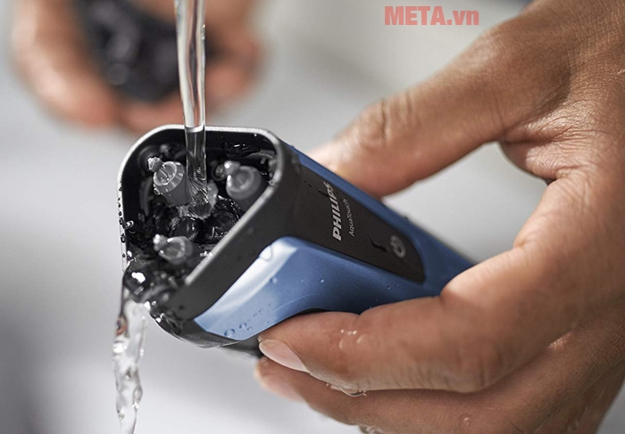 Máy cạo râu chống nước