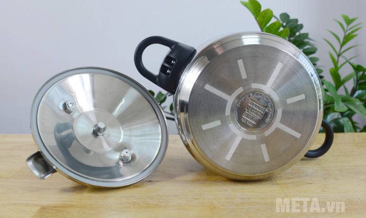 Nồi áp suất có 3 lớp đáy