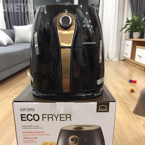 Dung tích nồi chiên Lock&Lock Eco Fryer EJF137FU 