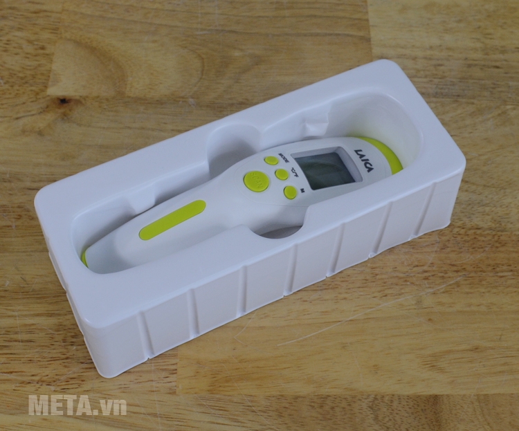 Nhiệt kế hồng ngoại bảo quản trong hộp nhựa Nhiệt kế hồng ngoại bảo quản trong hộp nhựa