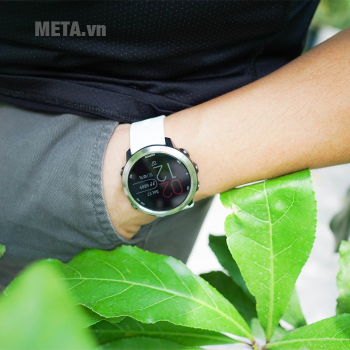 Đồng hồ thông minh Garmin Forerunner 645 Music có thiết kế thời trang đầy phong cách Đồng hồ thông minh Garmin Forerunner 645 Music có thiết kế thời trang đầy phong cách