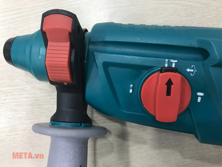 Máy khoan búa xoay Total TH308266 có chế độ khoan búa Máy khoan đục bê tông