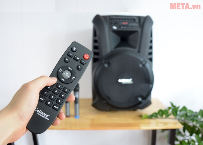 Loa kéo di động Caliana TN15B được trang bị điều khiển từ xaLoa kéo di động Caliana TN15B được trang bị điều khiển từ xa