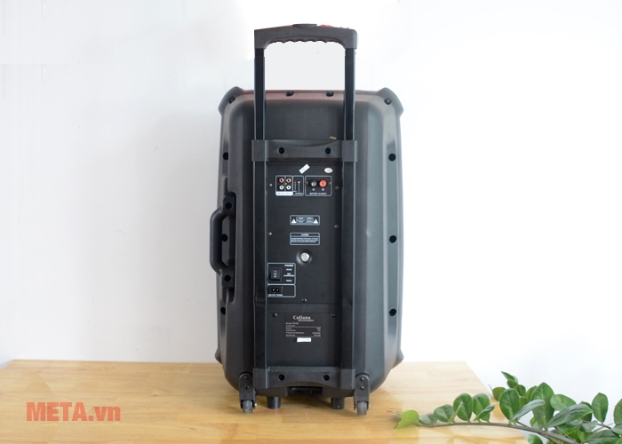 Phía sau loa kéo di động Caliana TN15B